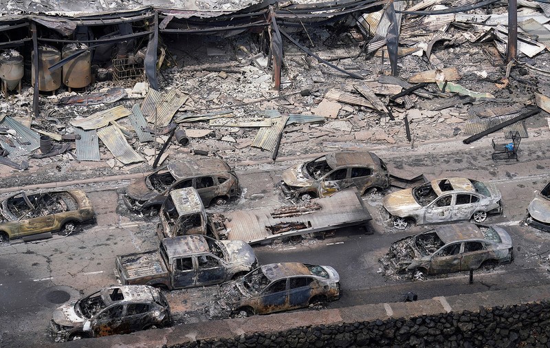 Peste 60 de persoane sunt încă date dispărute, la o lună după incendiile de vegetație din insula hawaiiană Maui