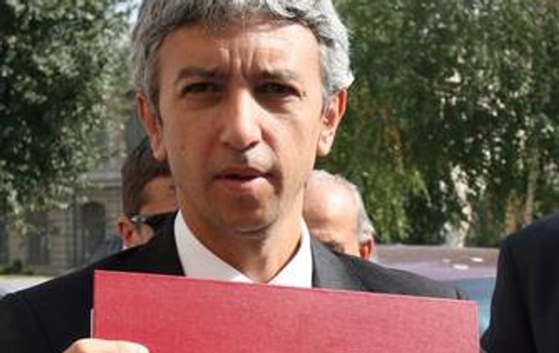 Decizia lui Dan Diaconescu după ce s-a făcut de râs la alegeri:  ”Plec în Laponia”