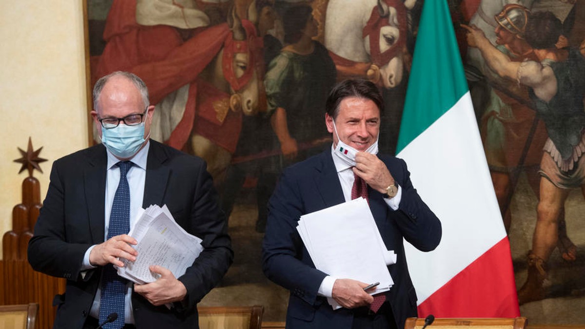 Premierul Italiei şi șase miniştri sunt cercetaţi penal pentru modul în care au gestionat epidemia de coronavirus