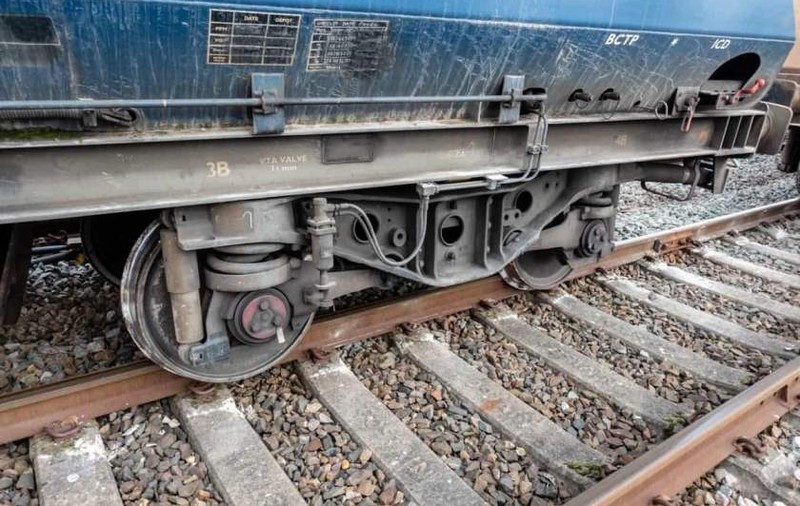 UPDATE | Un tren a deraiat în Mehedinţi, pe ruta Șimian - Turceni. Traficul feroviar a fost reluat după opt ore