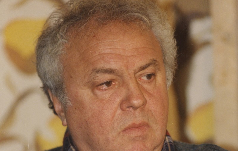 EXCLUSIV/ Alexandru Arșinel a fost operat de urgență, la Constanța. Risca să ajungă într-un scaun cu rotile!