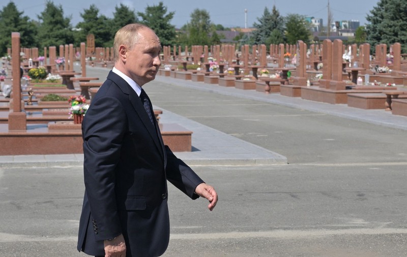 Vladimir Putin compară ofensiva ucraineană din Kursk cu masacrul de la Beslan din 2004. Ce omite liderul de la Kremlin