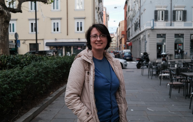 Povestea Iuliei Negru, românca votată de italieni consilier local în Trieste: „România se schimbă. Dar eu nu m-aş întoarce niciodată, mi s-ar părea inutil”