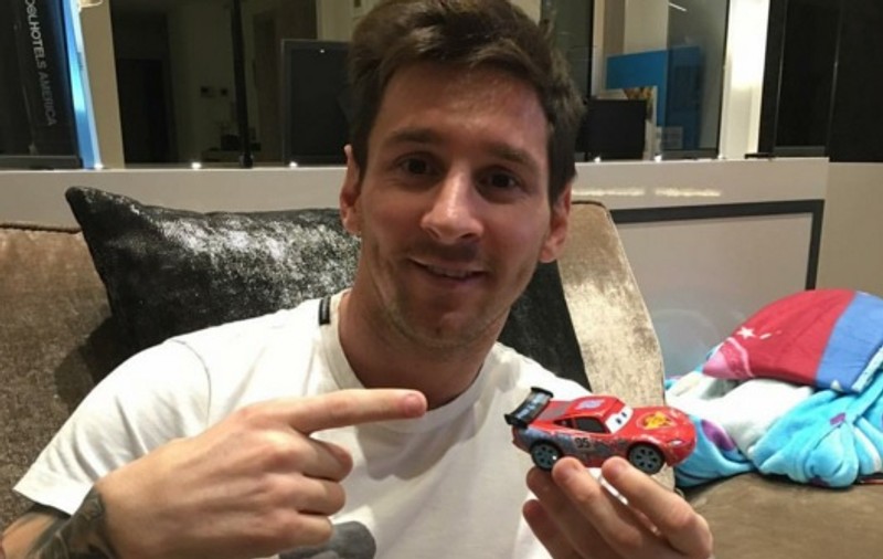 ”Ăsta e cel mai scump Ferrari din lume!”. Glume ale ”Puricelui”
