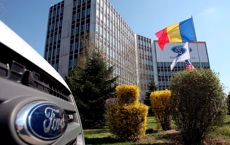 Ford va produce la Craiova un model comercial nou, care va avea și o versiune electrică