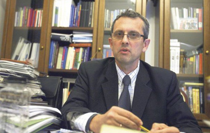 Valentin Lazea, economistul-șef al BNR: România nu e pregătită pentru viitoare crize. Dacă vrem să fim europeni trebuie să creștem economia prin exporturi și investiții, nu prin consum