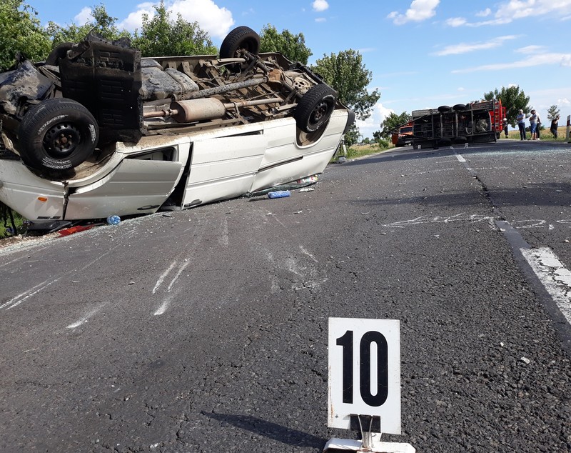 Accident în Ungaria cu 10 răniți, în apropierea graniței cu România. MAE: Opt români au fost răniți