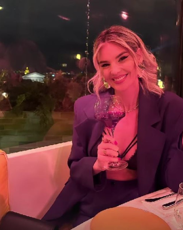 Ce a pățit Ramona Olaru după ce s-a urcat într-un taxi, în Paris: „Mi-am luat un moment de panică”