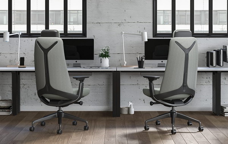 Îmbunătățește-ți postura la birou cu scaunele ergonomice, pentru mai multă productivitate