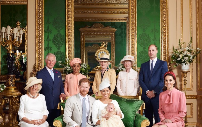 De ce a fost criticat Prințul William în fotografia de la botezul lui Archie: „E nepoliticos și lipsit de respect”