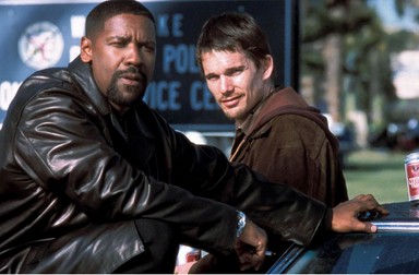 Denzel Washington și Ethan Hawke, în „Zi de instrucție” | Foto: Hepta