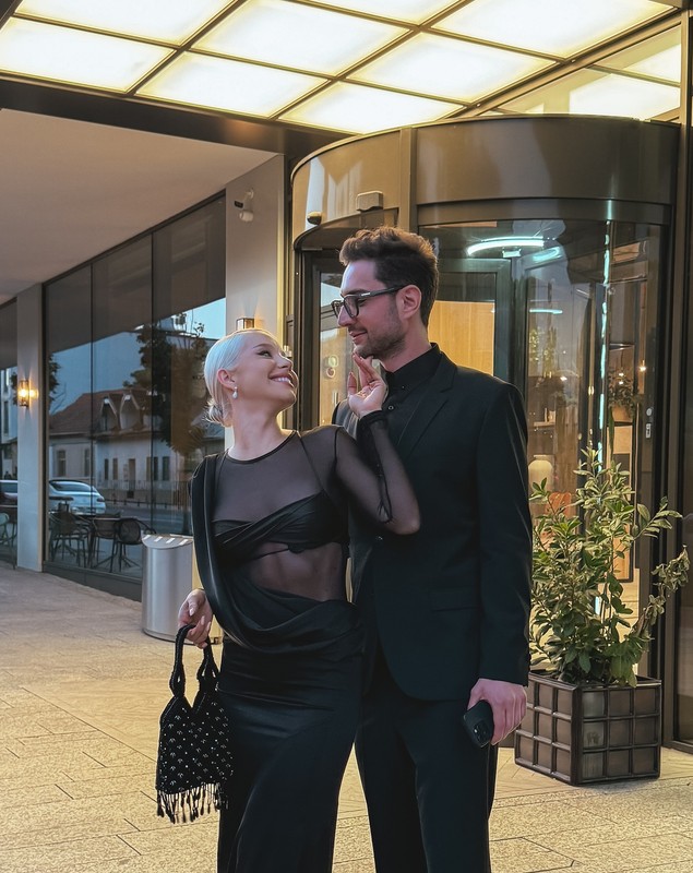 Carmen Grebenișan, noi detalii despre relația cu Cristi. Bărbatul locuiește în America. „Nu cred că rezistă o relație la distanță”