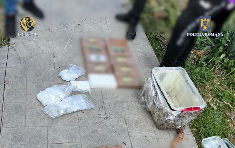 14 kilograme de cocaină, descoperite în urma unei percheziții domiciliare în Giurgiu. La ce valoare se ridică „prada”