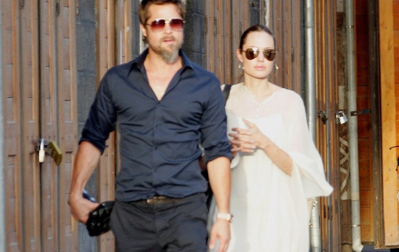 Brad şi Angelina au donat 6 milioane de $ într-un an