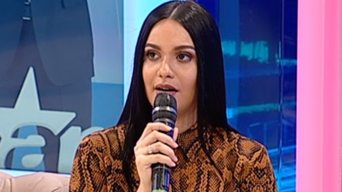 Betty Stoiam va lansa o piesă cu tatăl ei, Florin Salam