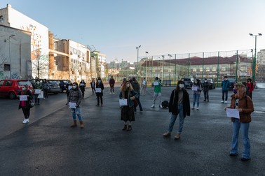 Elevii au protestat miercuri în curtea Colegiului „Gh. Șincai” și au refuzat să intre la ore