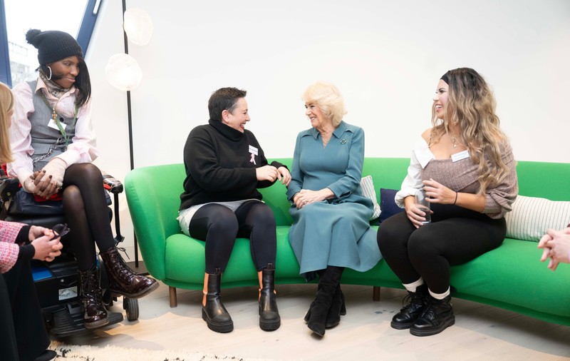 Camilla a inaugurat, cu doar câteva zile înainte de anunțul privind starea de sănătate a regelui Charles, un centru de sprijin pentru bolnavii de cancer | VIDEO