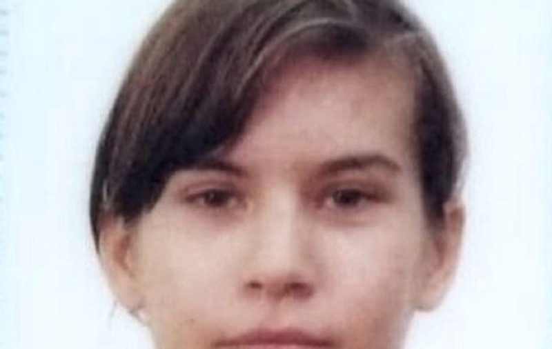 UPDATE: Fata de 14 ani, dată dispărută în Dolj, a fost găsită. S-a ascuns în podul unei case după ce s-a certat cu părinții