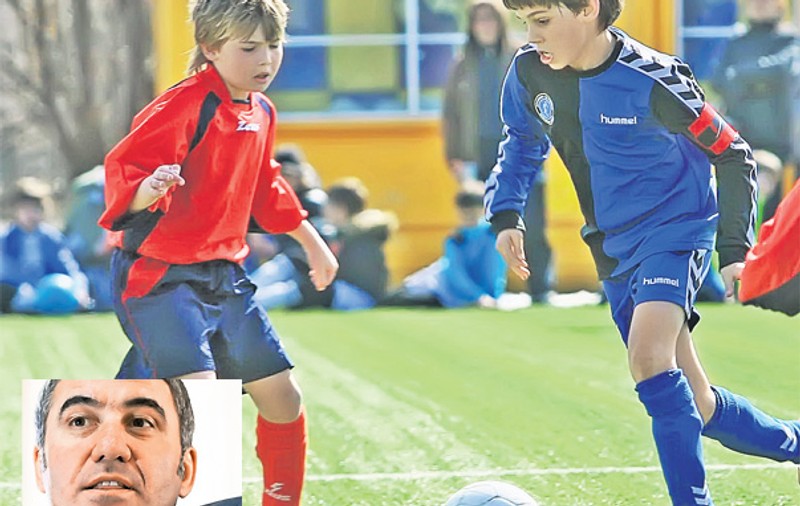 Gică Hagi: "Ianis va ajunge mai mare decât mine" | EXCLUSIV