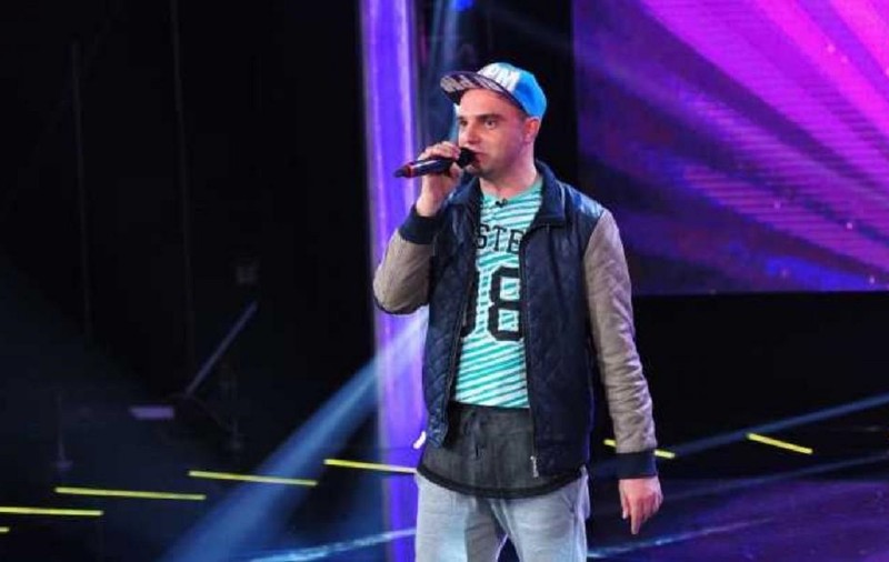DJ Boroș, un cunoscut DJ din Cluj din anii '90, a fost extrădat din Italia ca să execute o pedeapsă de 10 ani de închisoare, pentru pedofilie