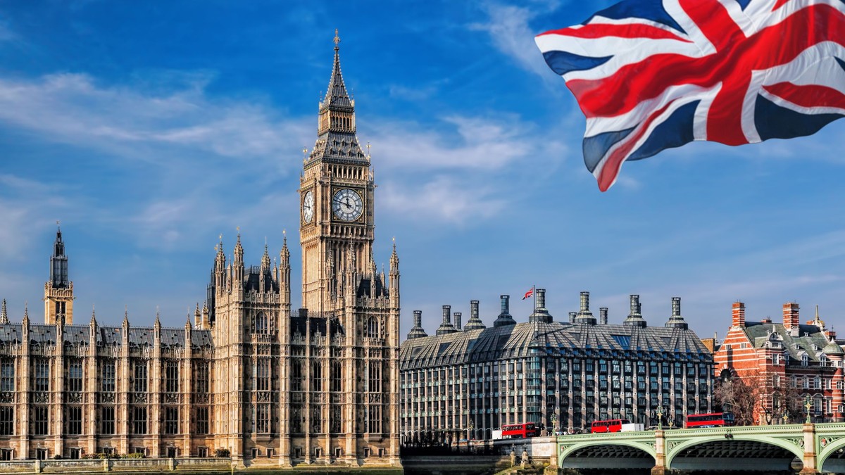 Al doilea val de coronavirus nu există în Londra. Munca de acasă ar putea fi răspunsul. Londra și Tamisa