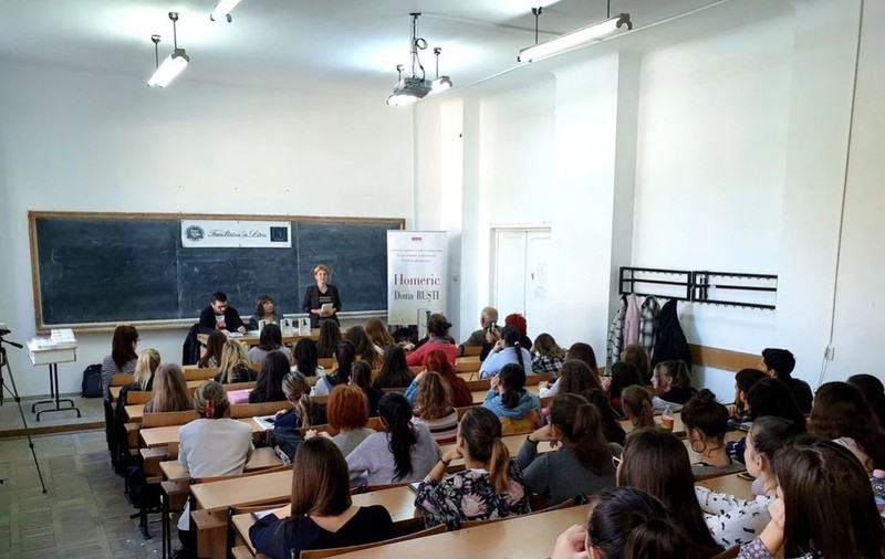 Adriana Nedelea LA FIX | Elevii și părinții contestă decizia prin care profesorii au căpătat statut de autoritate publică: „Vor avea loc abuzuri”