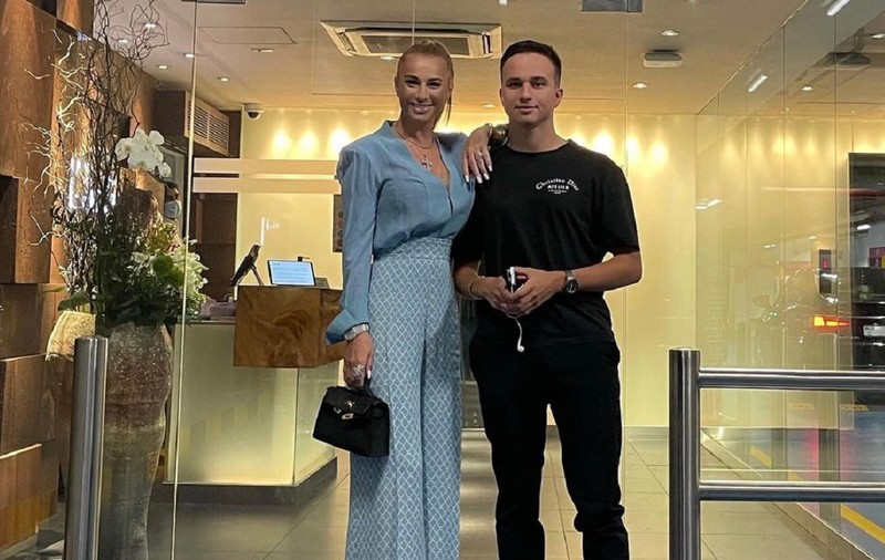 Anamaria Prodan îi răspunde lui Luca Reghecampf, după ce acesta i-a transmis să „termine cu intrigile”. „Cu ajutorul lui am scăpat din infern”. EXCLUSIV