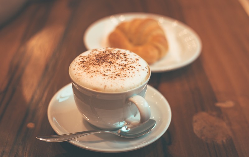 De ce primești linguriță la cafea
