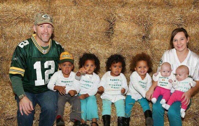 Aveau deja 2 perechi de gemeni acasa, dar au decis sa infieze inca doi gemeni pe care parintii nu ii voiau