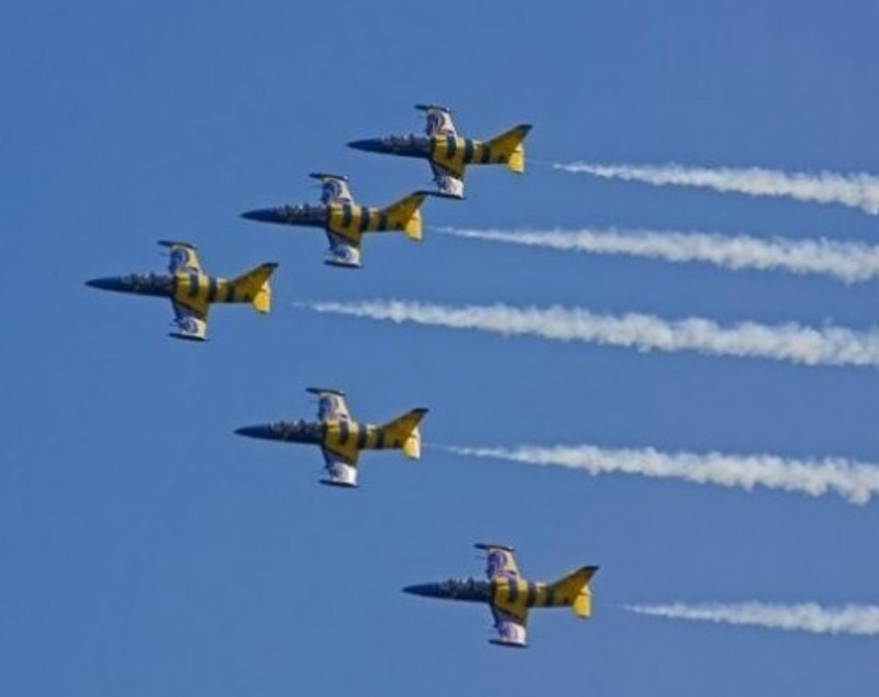 Spectacol pe cerul Timișoarei la Air Show 2016