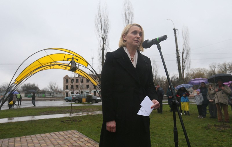 Fosta ambasadoare a SUA în Ucraina a dezvăluit motivul pentru care a demisionat din funcție: „Donald Trump presează victima, nu agresorul - Rusia”