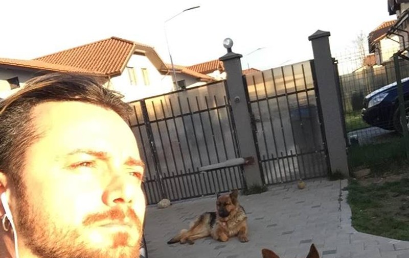 Cum s-a fotografiat Tavi Clonda. Fanii au reacționat imediat