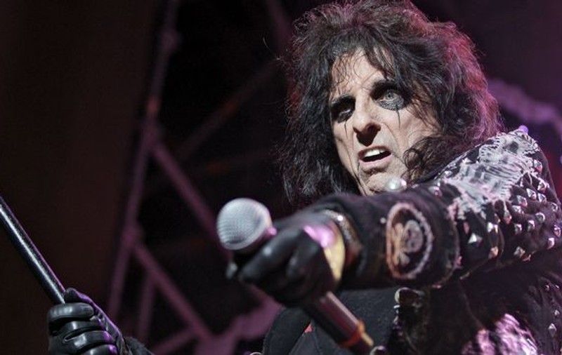 Alice Cooper: "Am vrut să-l omor pe Elvis Presley, ca să intru în istorie"