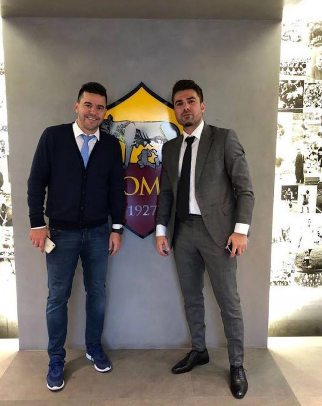 Cosmin Contra și Adrian Mutu, la AS Roma. Cei doi s-au fotografiat cu Totti și cu Deco și au vorbit cu Radu Ștefan și cu Vlad Chiricheș / FOTO