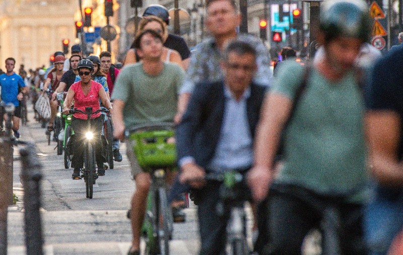Veste bună pentru bucureșteni: Masterplanul Velo merge spre aprobare. Sute de kilometri de trasee pentru bicicletă până în 2035