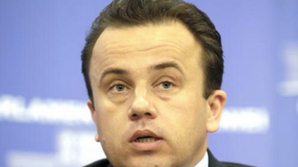 Liviu Pop, ironizat pe pagina sa de Facebook, după ce a semnat o petiție pentru Spitalul Metropolitan. Liviu Pop