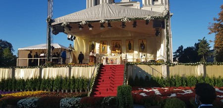 Un sobor de 15 preoți va oficia liturghia de hramul Sfintei Parascheva