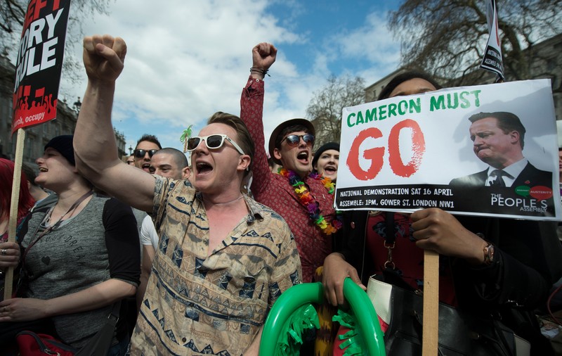 Scandalul Panama Papers| Proteste în centrul Londrei. Mii de oameni cer demisia premierului David Cameron!