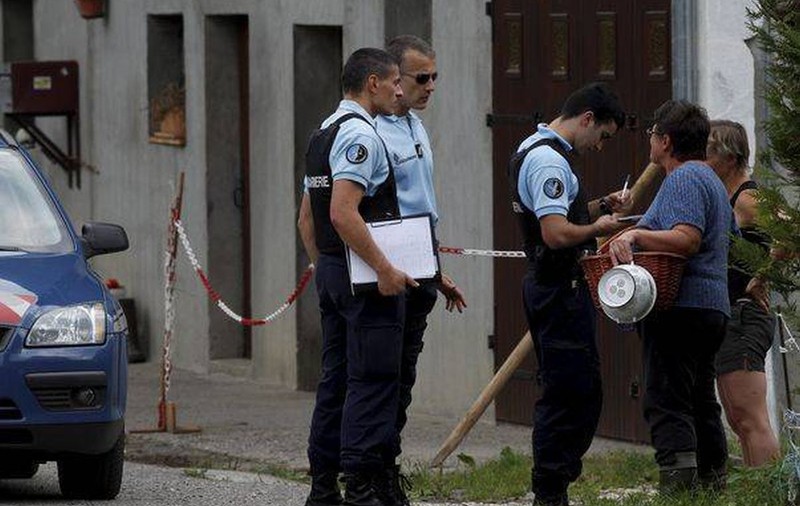 MAE: ATAŞATUL de AFACERI INTERNE, în contact cu autorităţile franceze în cazul ROMÂNULUI UCIS!