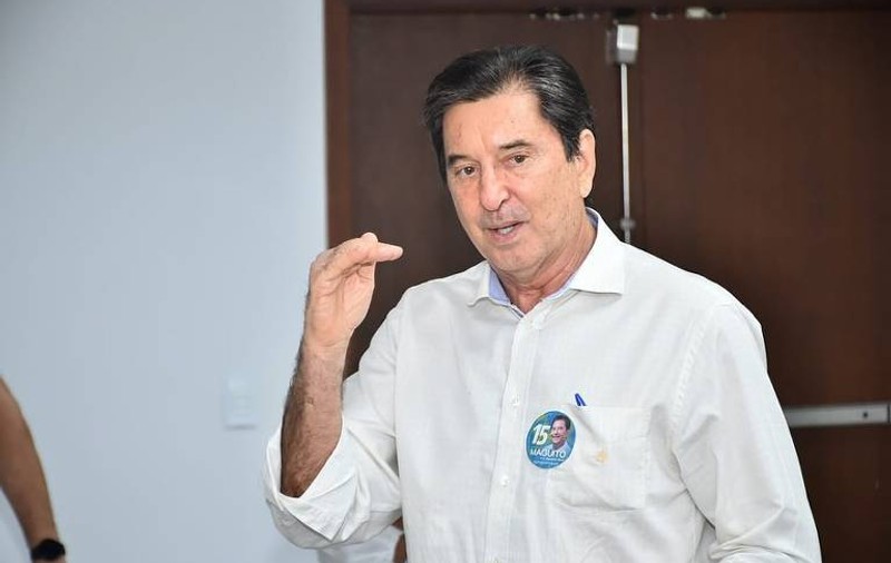Un politician aflat în comă indusă din cauza COVID-19 a fost ales primar într-un oraș brazilian. Opoziția l-a declarat mort