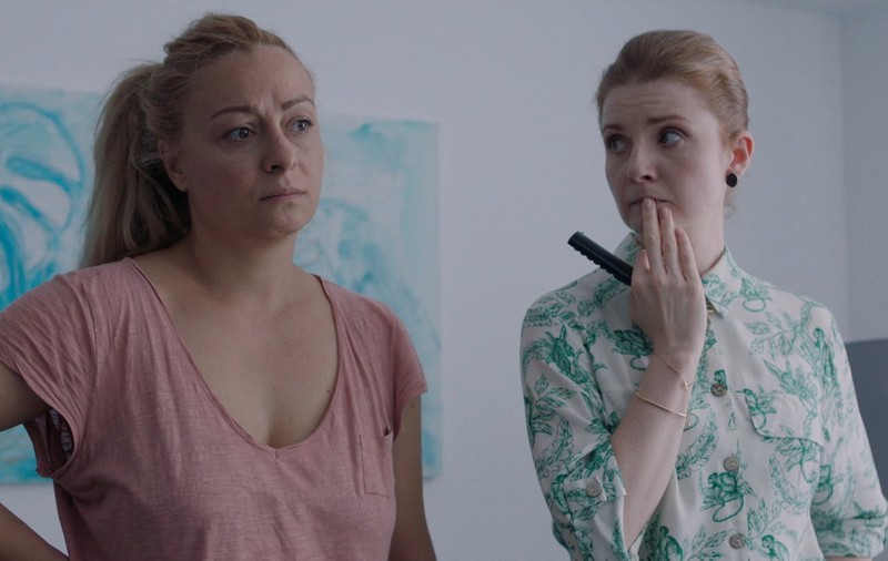 #dogpoopgirl, un film despre cum poți fi umilit pe internet. „Un simplu comment care pentru noi nu înseamnă nimic pentru altcineva e o rană”