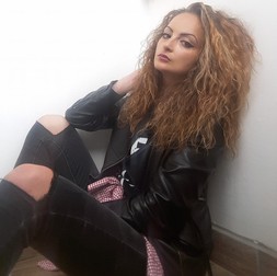 Alina avea 30 de ani. Foto: Facebook / Petrus Alina