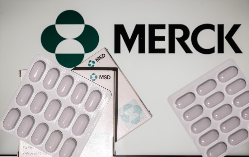 UE, în discuții mai avansate cu Merck decât cu Pfizer pentru pilulele împotriva COVID-19