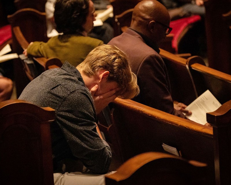 epa10546337 People gather at Belmont United Methodist Church during a vigil for the victims killed earlier in the day at the Covenant School, Covenant Presbytarian Church in Nashville, Tennessee, USA, 27 March 2023. Metro Nashville Police report three adults and three children were killed by a shooter who was engaged and killed by police. EPA-EFE/HAMILTON MATTHEW MASTERS