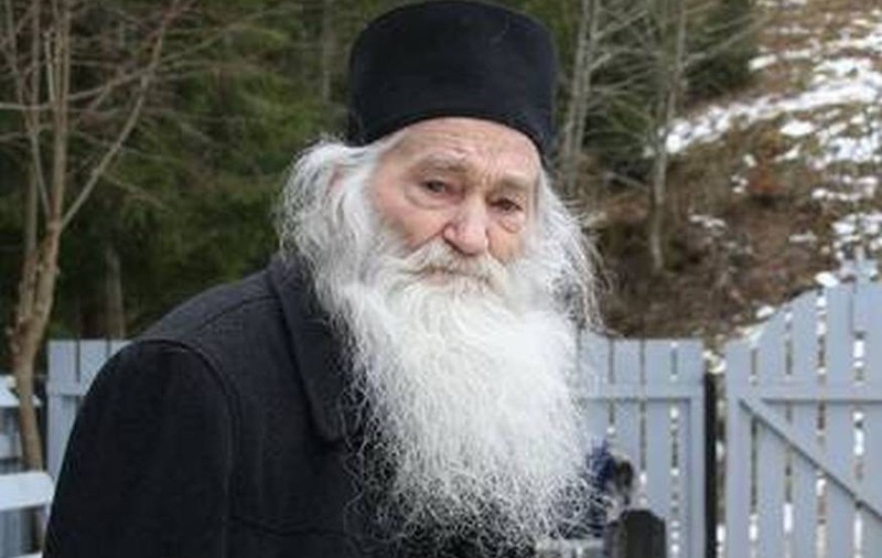 Cardul de sănătate, UNEALTA DIAVOLULUI? PROFEŢIA ÎNFRICOŞĂTOARE a părintelui Iustin Pârvu