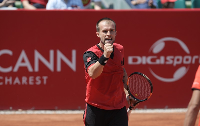 La Istanbul, Adrian Ungur a dat de pământ cu un ”țigan de rahat”! Duel tare cu bulgarul Dimitrov / VIDEO
