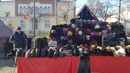 Petrică Ciubari, taraba și marfa