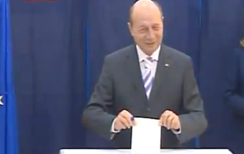 ALEGERI PREZIDENȚIALE 2014. Traian Băsescu, ULTIMUL VOT CA PREȘEDINTE AL României! Iată MESAJUL ACESTUIA