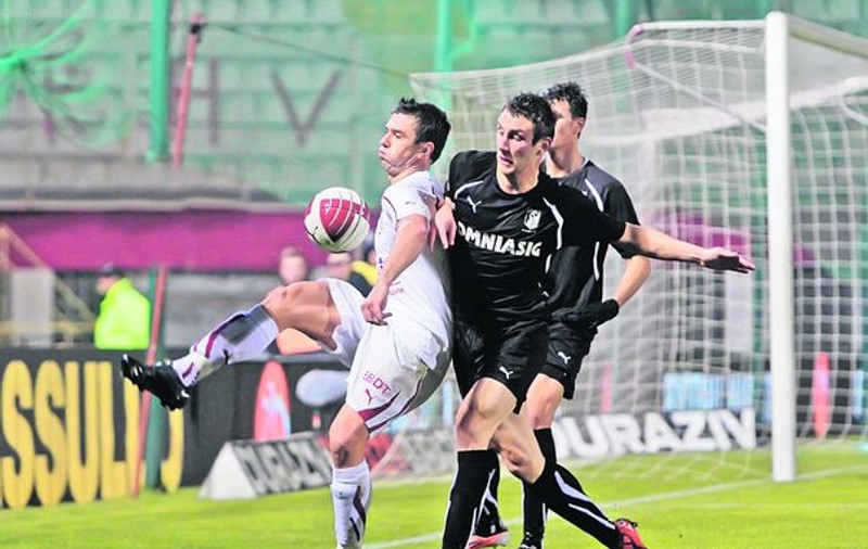 I-au pus pe şine | Rapid - Sportul 2-0
