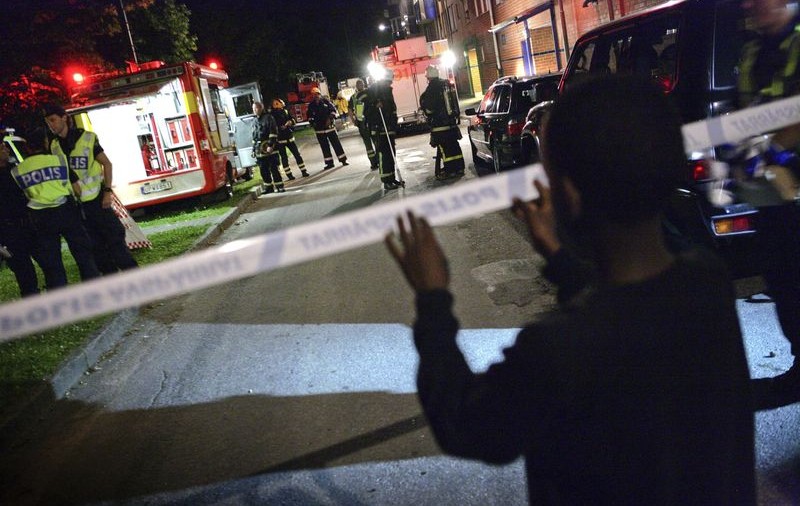 6 persoane, dintre care 5 copii, au murit într-un incendiu în Suedia